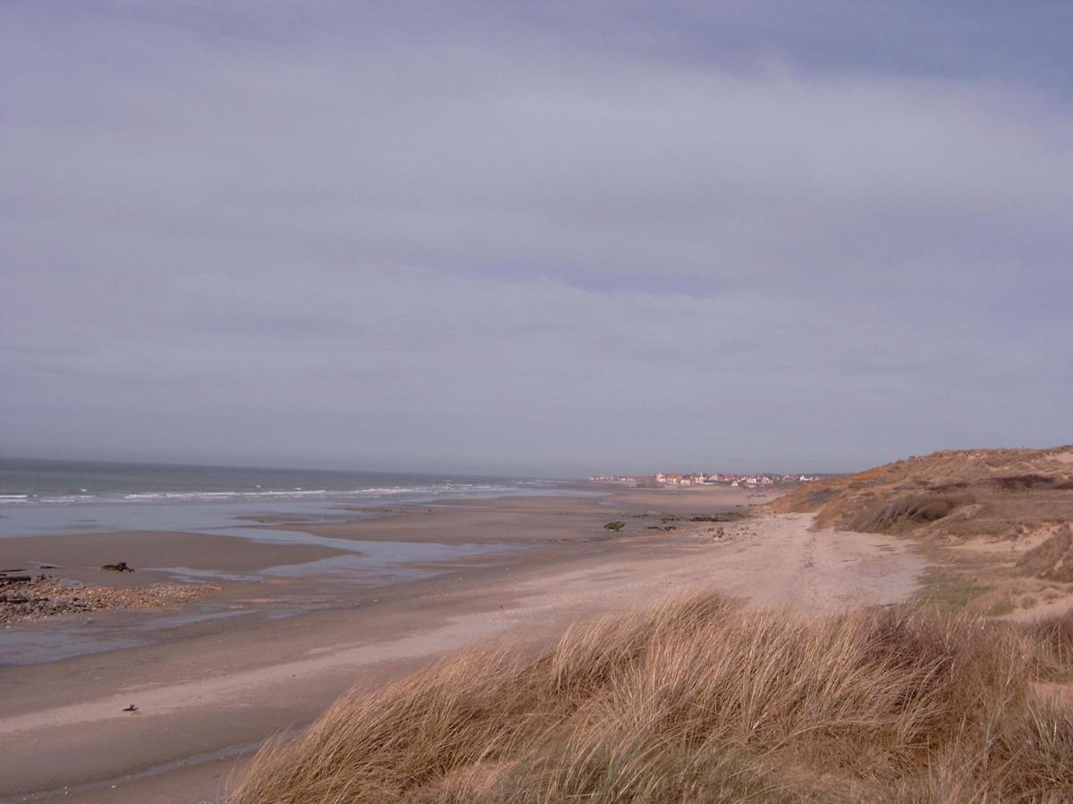 Vue Sur Mer, Dunes Et Golf Apartment Wimereux Exterior photo